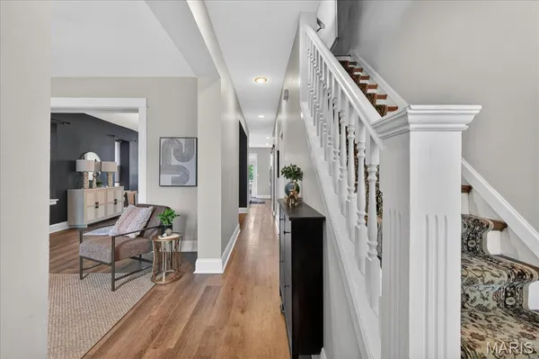 $439,000 | 3420 Humphrey Street, St. Louis, MO 63118