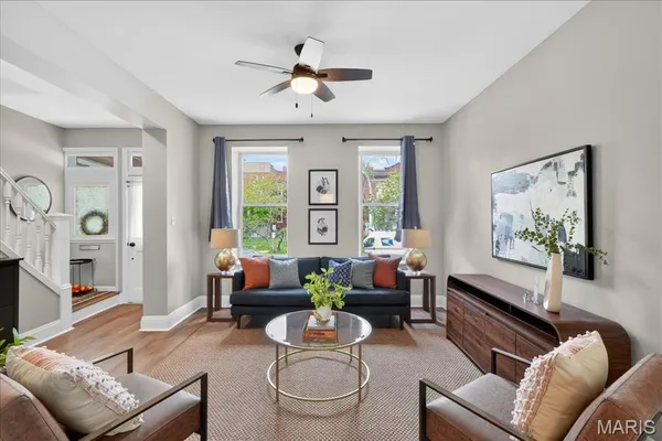 $439,000 | 3420 Humphrey Street, St. Louis, MO 63118