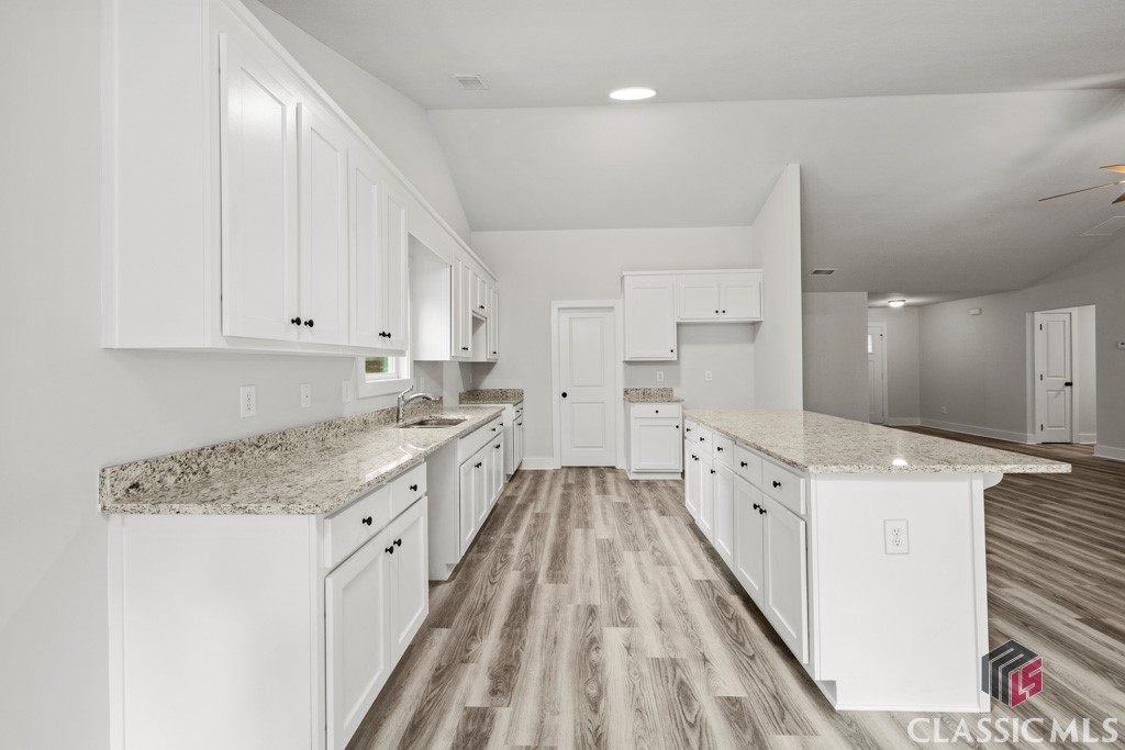 179 Grace Ln. Lane, Unit 4 Colbert, GA 30628 - Photo 7 of 31