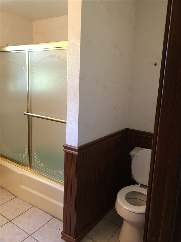 14054 North Webster Road Clio, MI 48420 - Photo 20 of 36 31382869-19.JPG