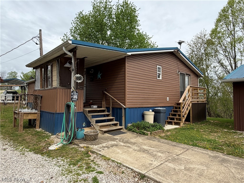 441 Tower Road Elizabeth, WV 26143 - Photo 9 of 28