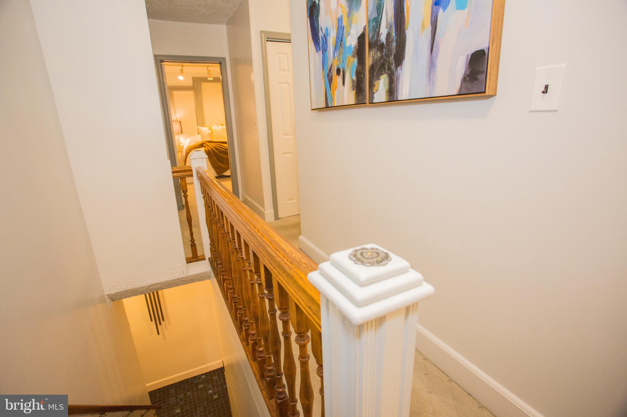 3719 Old York Road Baltimore, MD 21218 - Photo 11 of 24 2nd Floor Hall