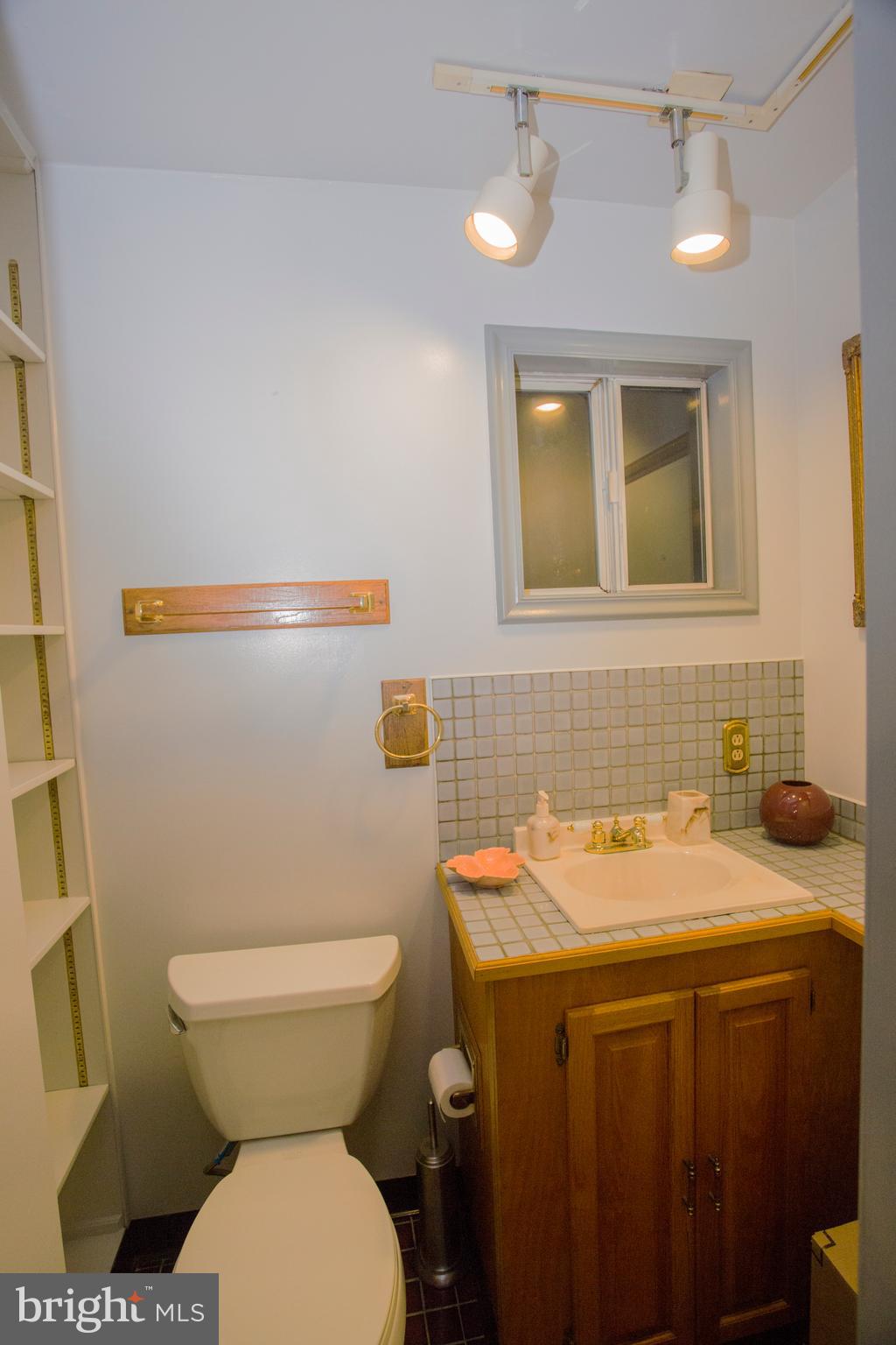 3719 Old York Road Baltimore, MD 21218 - Photo 19 of 24 Half Bath