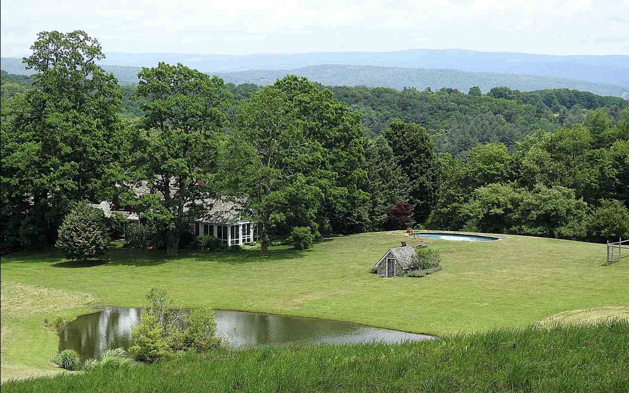 277 Park Laughton Road Dummerston, VT 05346 - Photo 4 of 40