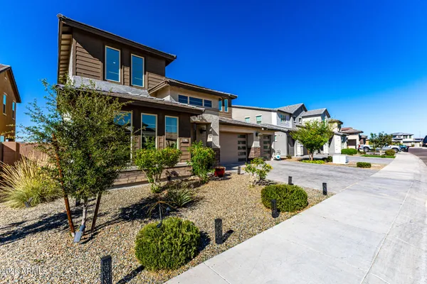 $840,000 | 12006 West Luxton Lane, Avondale, AZ 85323
