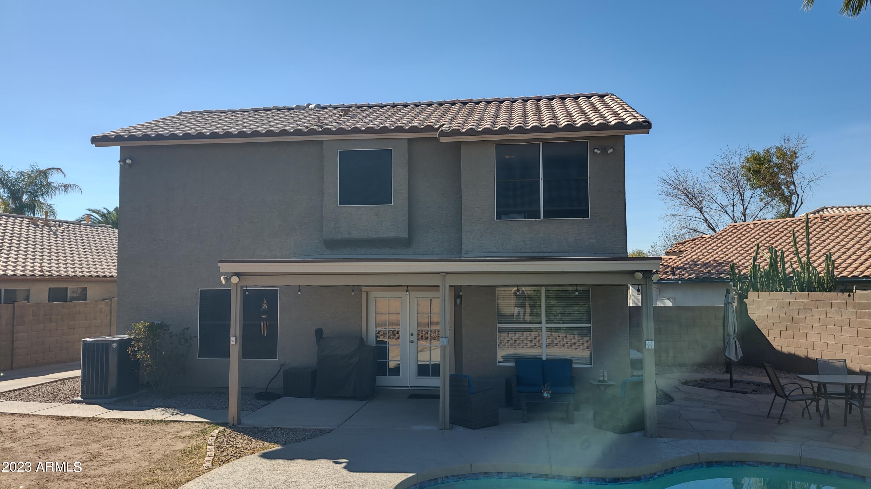 35 South Garnet Road Gilbert, AZ 85296 - Photo 3 of 36 IMG_20231102_134553543_HDR