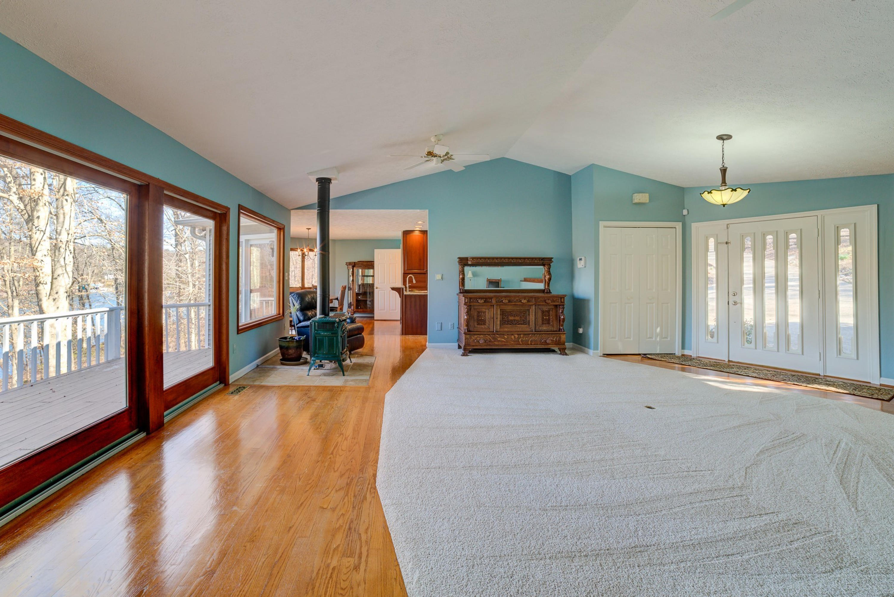 116 Woodley Road Moneta, VA 24121 - Photo 17 of 82 011-339144-20-116 Woodley Rd-5-2_8612125