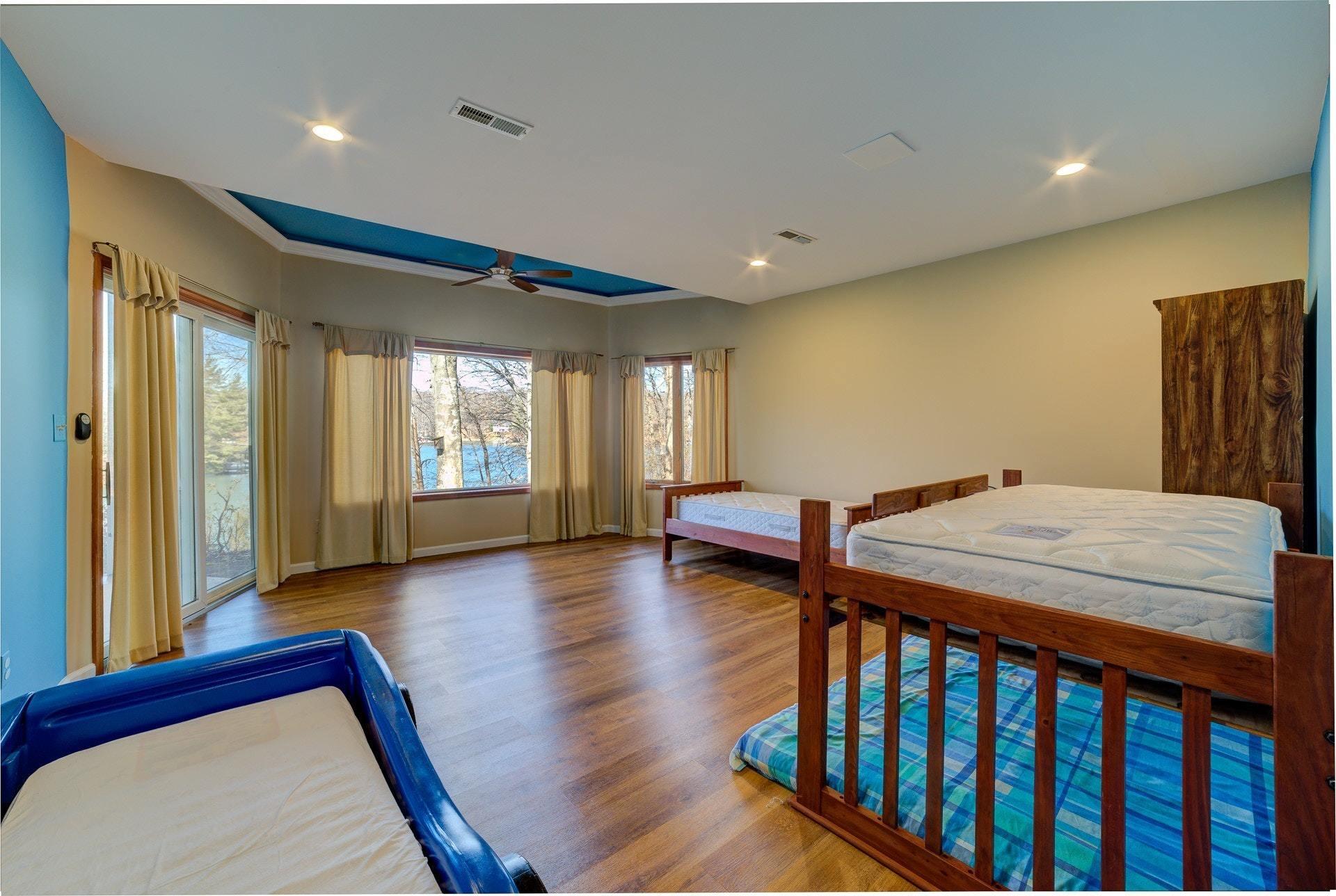 116 Woodley Road Moneta, VA 24121 - Photo 45 of 82 040-339144-49-116 Woodley Rd-60-3-Edit_8
