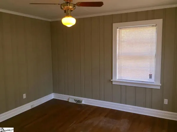 $1,650 | 122 Circle Drive, Greer, SC 29650