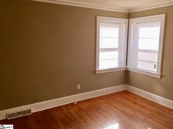 $1,650 | 122 Circle Drive, Greer, SC 29650