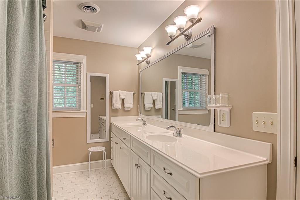 940 Bryanplace Road Winston-Salem, NC 27104 - Photo 35 of 41 Gallery Image 35