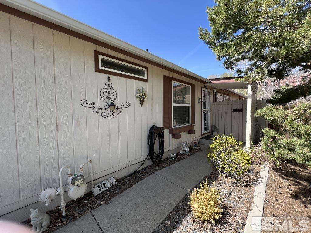 181 Platinum Pointe Way Reno, NV 89506 - Photo 2 of 28 Photo 2