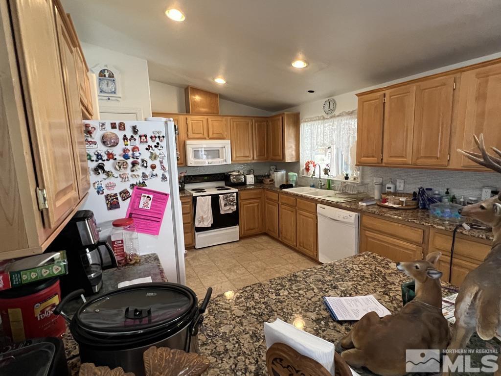 181 Platinum Pointe Way Reno, NV 89506 - Photo 7 of 28 Photo 7