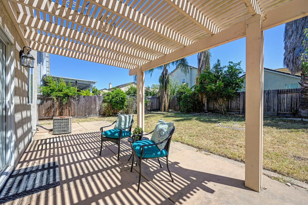 7828 Calzada Way Elk Grove, CA 95758 - Photo 53 of 58