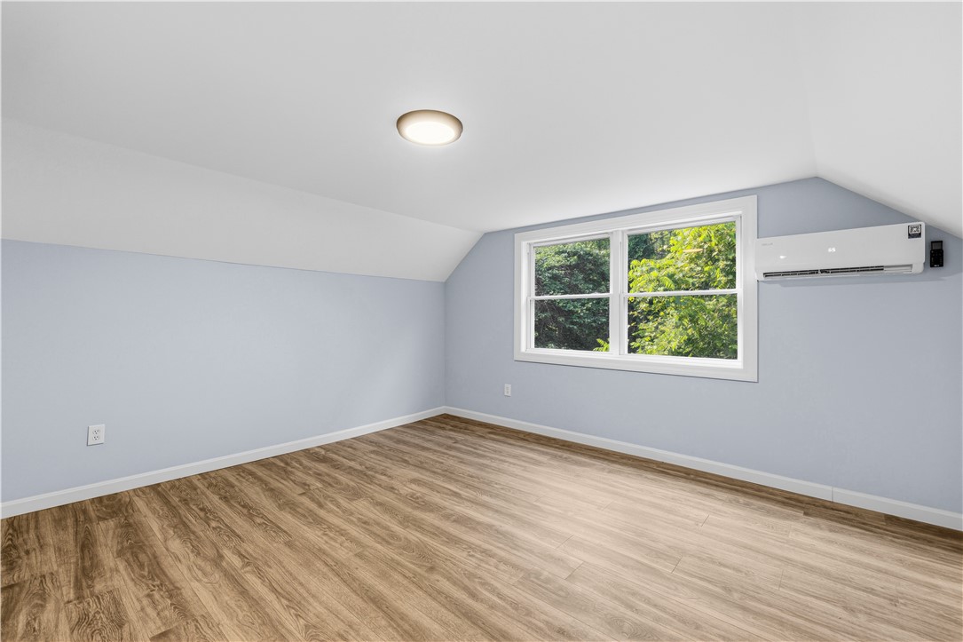 380 Brayton Road Tiverton, RI 02878 - Photo 25 of 36