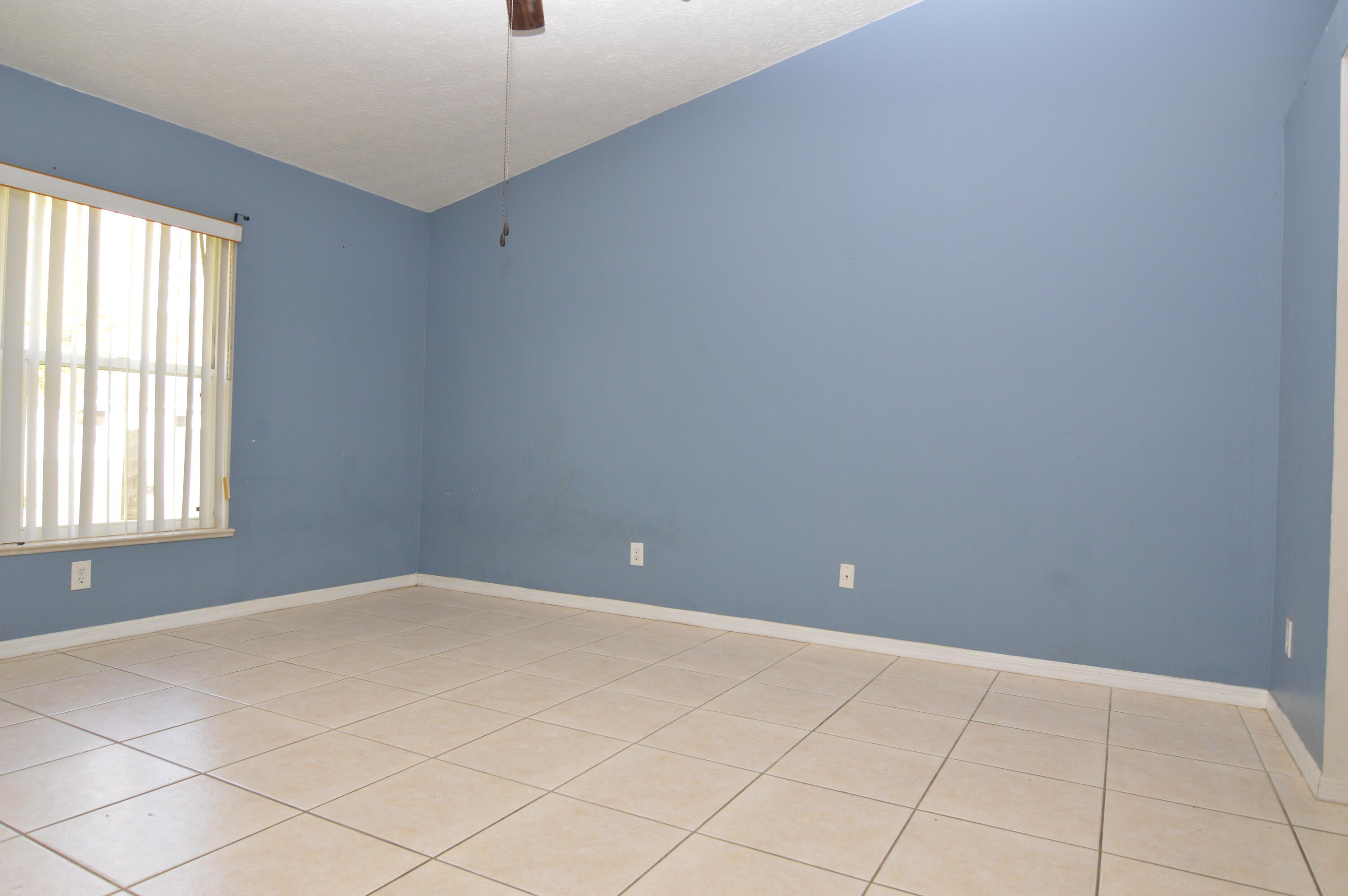 305 Southwest Duxbury Avenue Port St. Lucie, FL 34983 - Photo 8 of 10 master