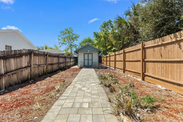 $514,000 | 8231 South Lagoon Drive, Panama City, FL 32408