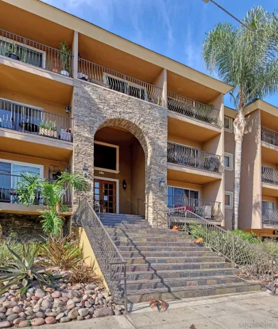 $1,995 | 3980 8th Avenue, Unit 108, San Diego, CA 92103