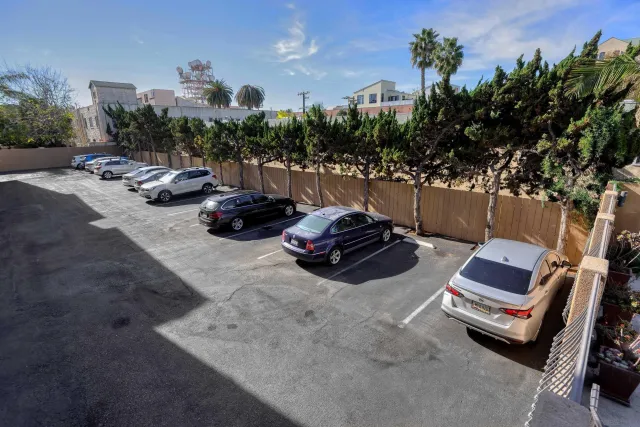 $1,995 | 3980 8th Avenue, Unit 108, San Diego, CA 92103