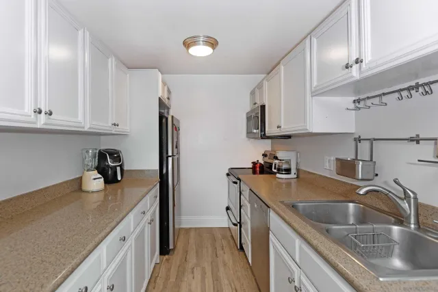 $1,995 | 3980 8th Avenue, Unit 108, San Diego, CA 92103