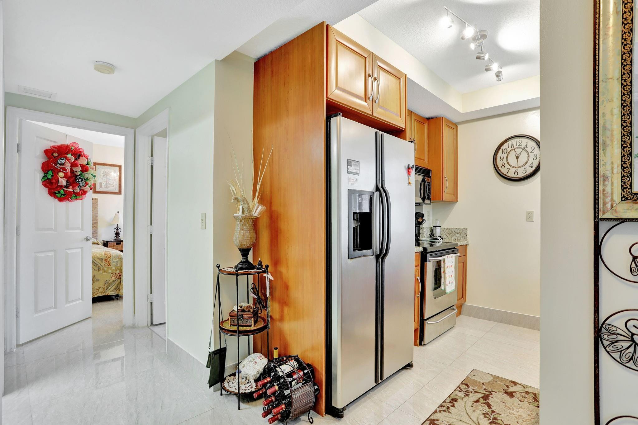 3210 Northeast 5th Street, Unit 202 Pompano Beach, FL 33062 - Photo 26 of 41 Photo 26