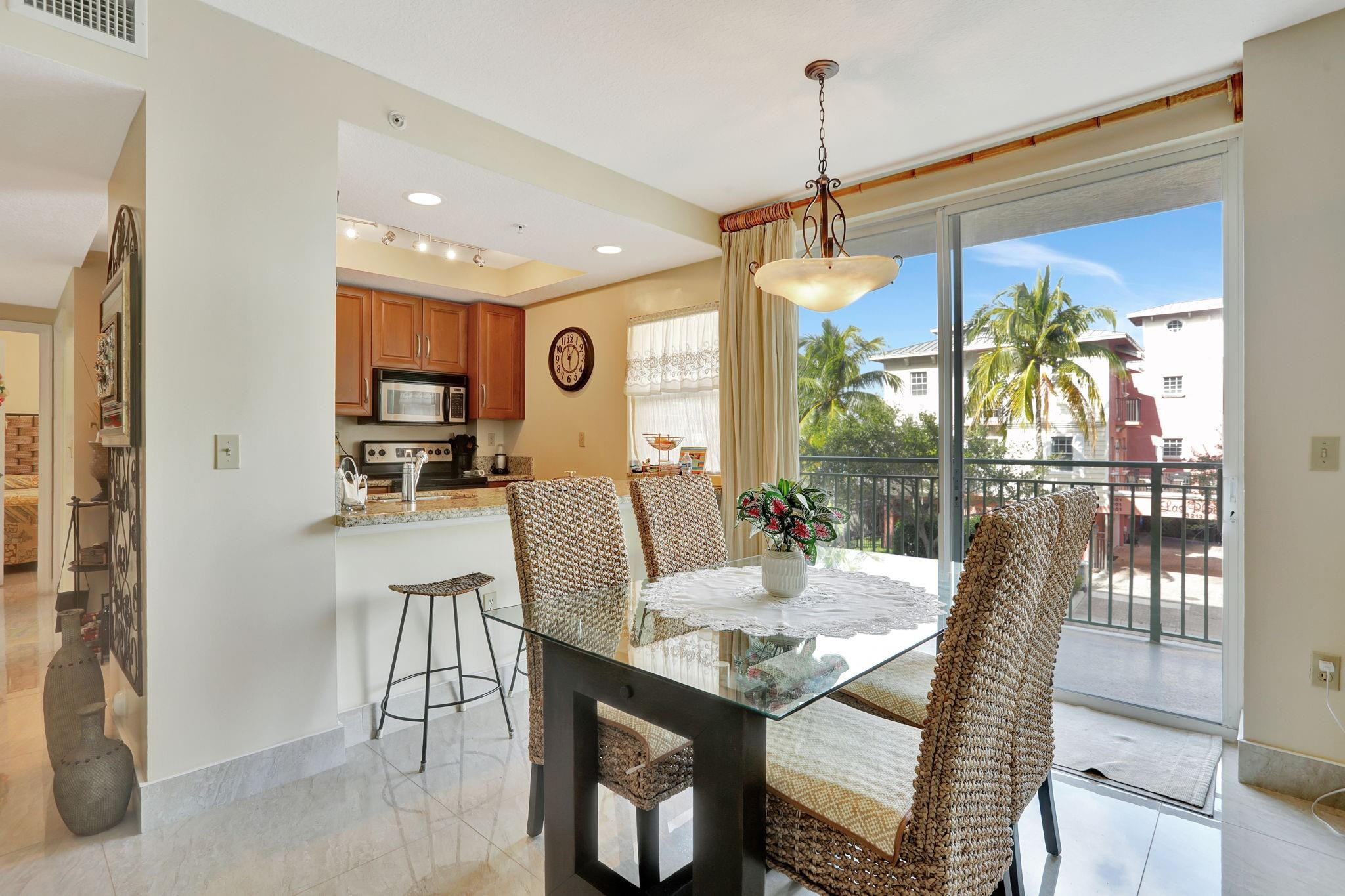 3210 Northeast 5th Street, Unit 202 Pompano Beach, FL 33062 - Photo 10 of 41 Photo 10