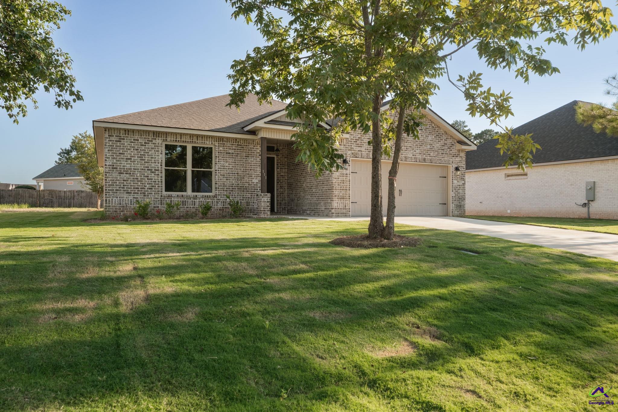 217 Farmland Circle Perry, GA 31069 - Photo 3 of 34