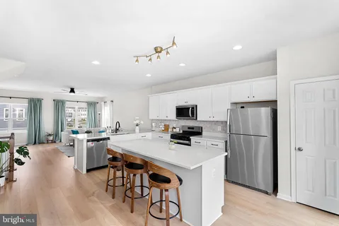 $424,990 | 142 Bamboo Shoot Lane, Winchester, VA 22603