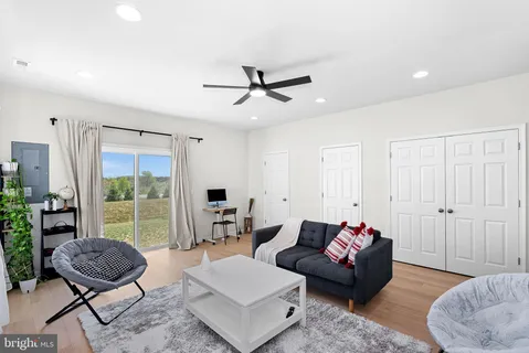 $424,990 | 142 Bamboo Shoot Lane, Winchester, VA 22603