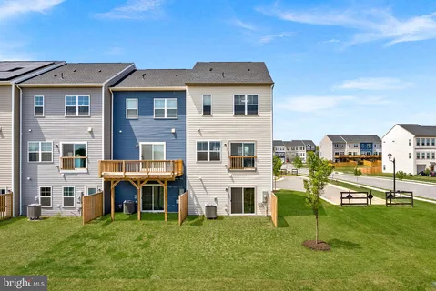 $424,990 | 142 Bamboo Shoot Lane, Winchester, VA 22603