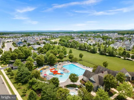 $424,990 | 142 Bamboo Shoot Lane, Winchester, VA 22603
