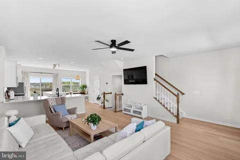 $424,990 | 142 Bamboo Shoot Lane, Winchester, VA 22603