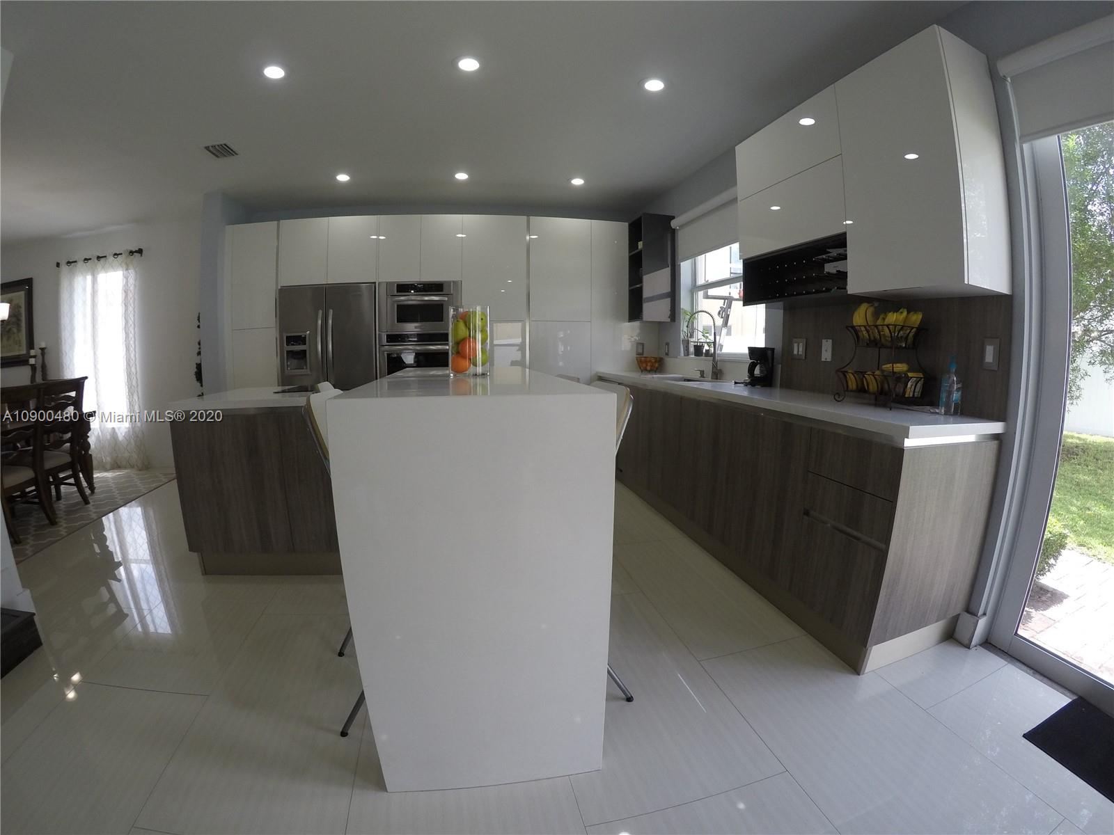 9458 Southwest 170th Path Miami, FL 33196 - Photo 13 of 97 Gallery Image 13