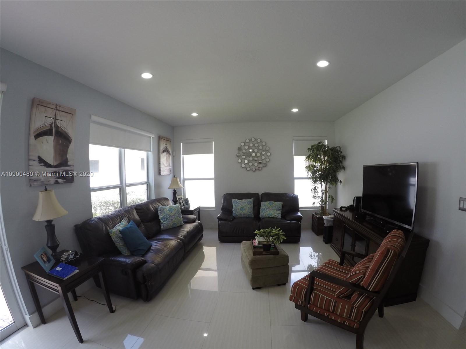 9458 Southwest 170th Path Miami, FL 33196 - Photo 20 of 97 Gallery Image 20