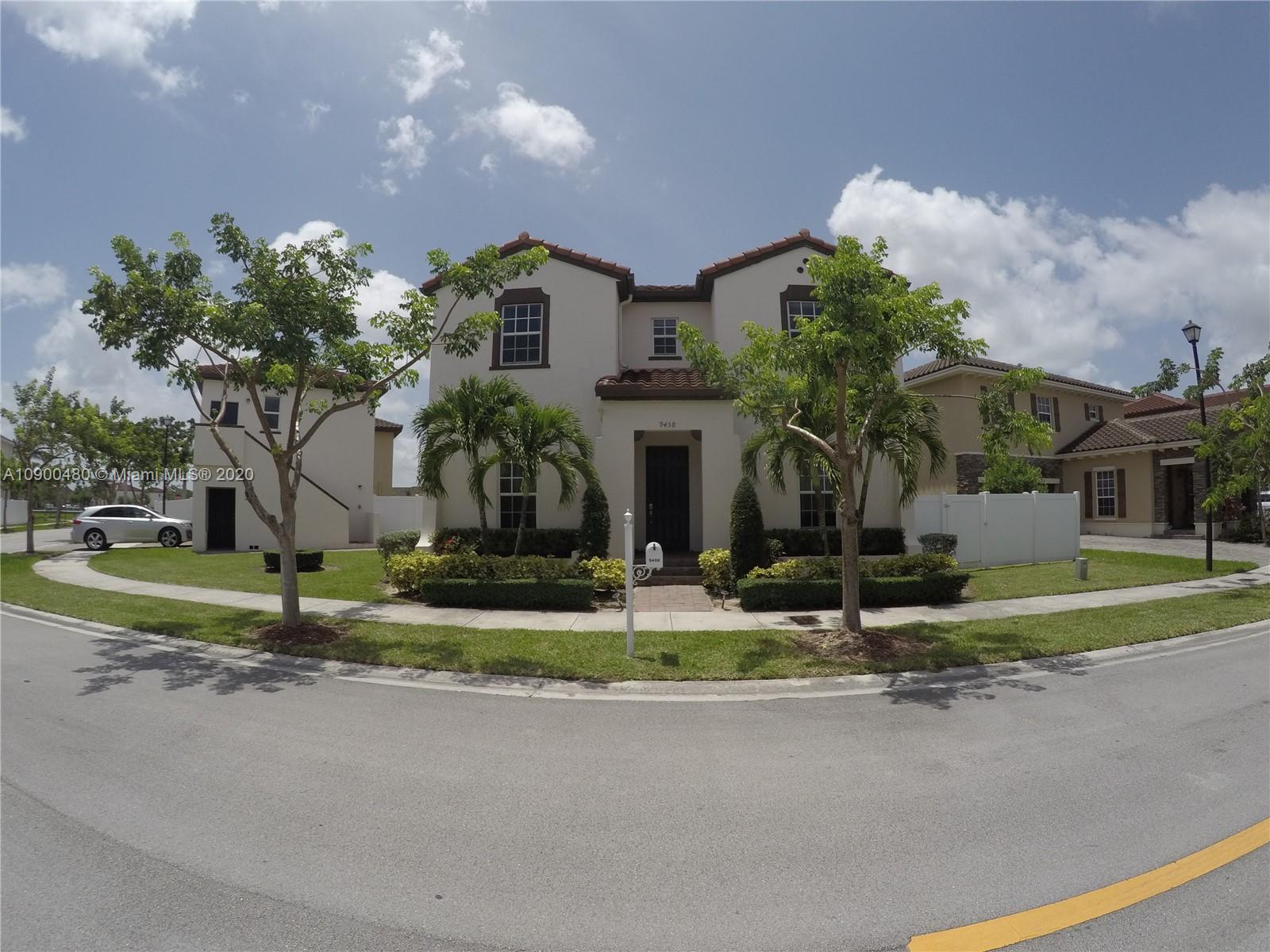 9458 Southwest 170th Path Miami, FL 33196 - Photo 46 of 97 Gallery Image 46