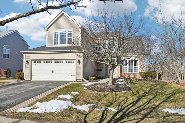 $464,990 | 2834 Forestview Drive, Carpentersville, IL 60110