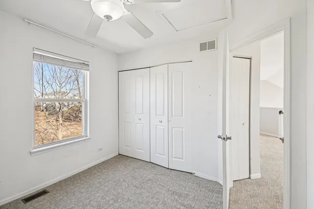 $464,990 | 2834 Forestview Drive, Carpentersville, IL 60110