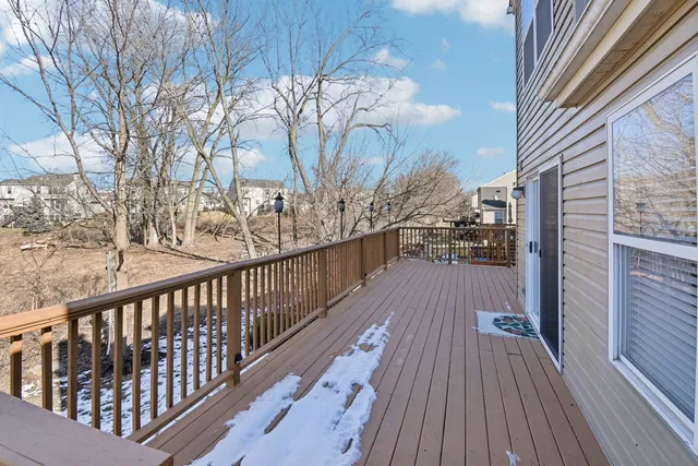 $464,990 | 2834 Forestview Drive, Carpentersville, IL 60110