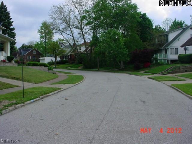 4790 Rockwood Road Cleveland, OH 44125 - Photo 2 of 9