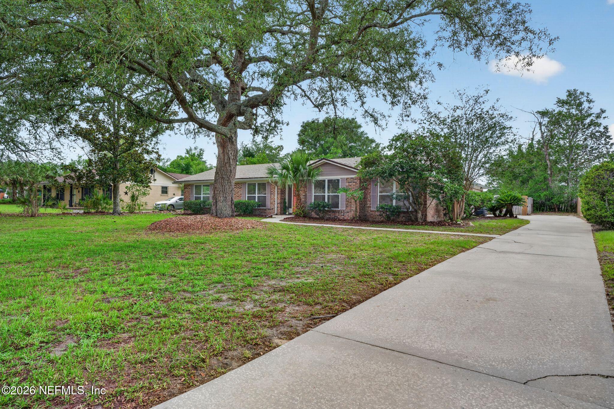 138 Ridgefield Court Orange Park, FL 32065 - Photo 5 of 64 138 Ridgefield-101