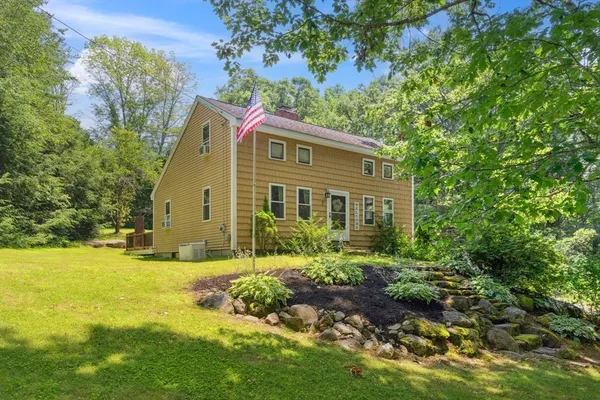 $529,900 | 57 Sassawanna Road, Rutland, MA 01543