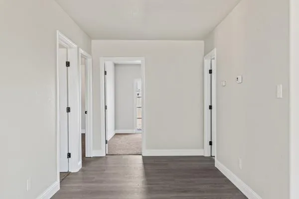 $319,000 | 2557 East Stanford Avenue, Pixley, CA 93256