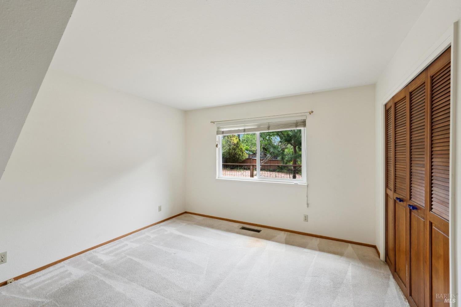 8610 Graton Road Sebastopol, CA 95472 - Photo 31 of 86
