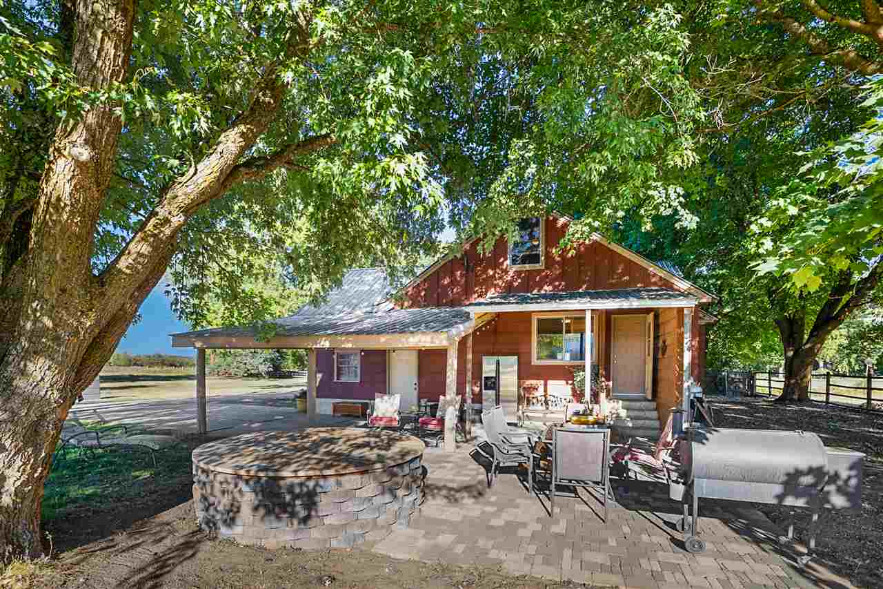 4700 Williams Valley Road Clayton, WA 99110 - Photo 2 of 22