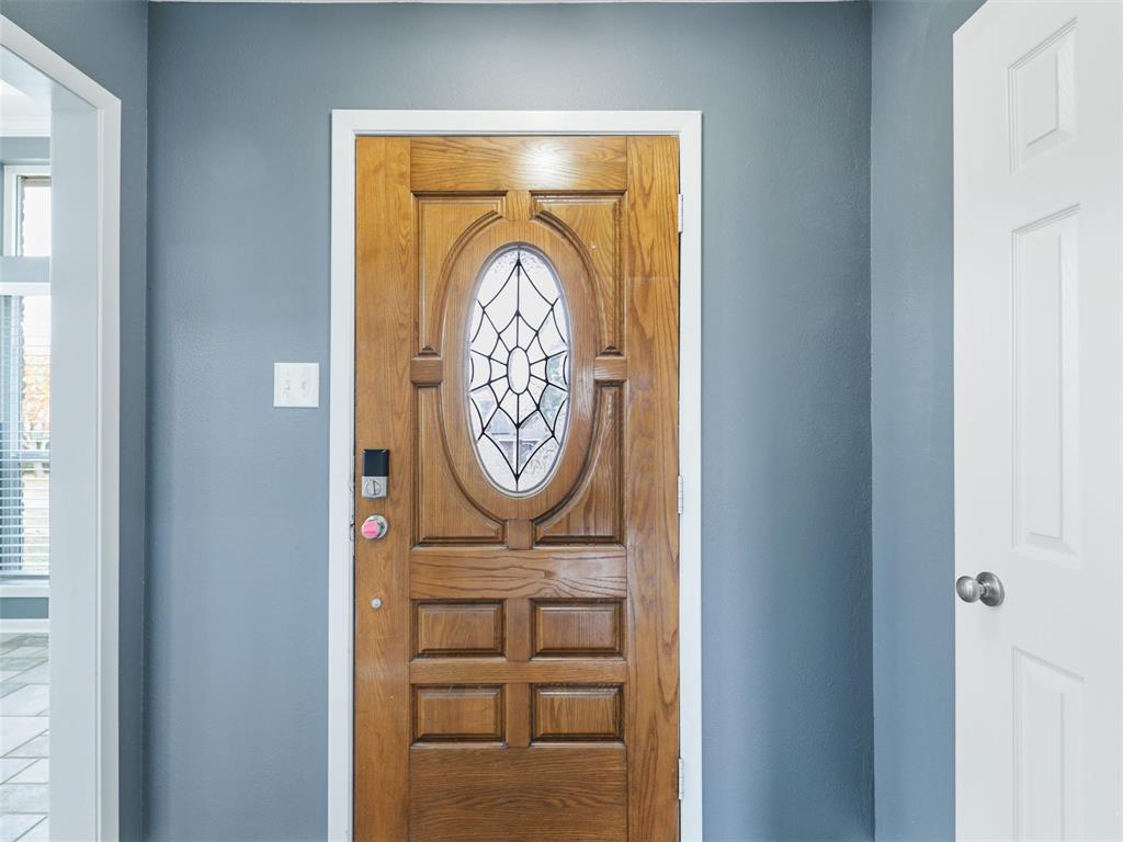 508 North Castlegate Street Howe, TX 75459 - Photo 2 of 24