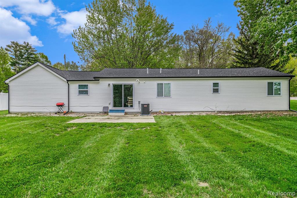 3391 Pollock Road Grand Blanc, MI 48439 - Photo 14 of 16