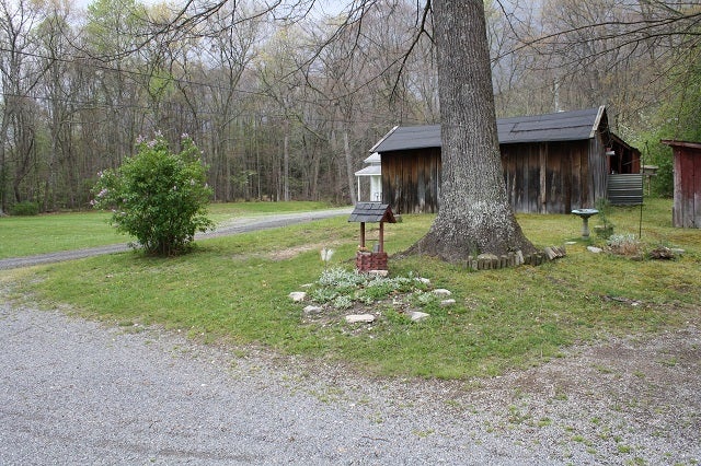 162 Shady Grove Road Rupert, WV 25984 - Photo 19 of 20 Landscape