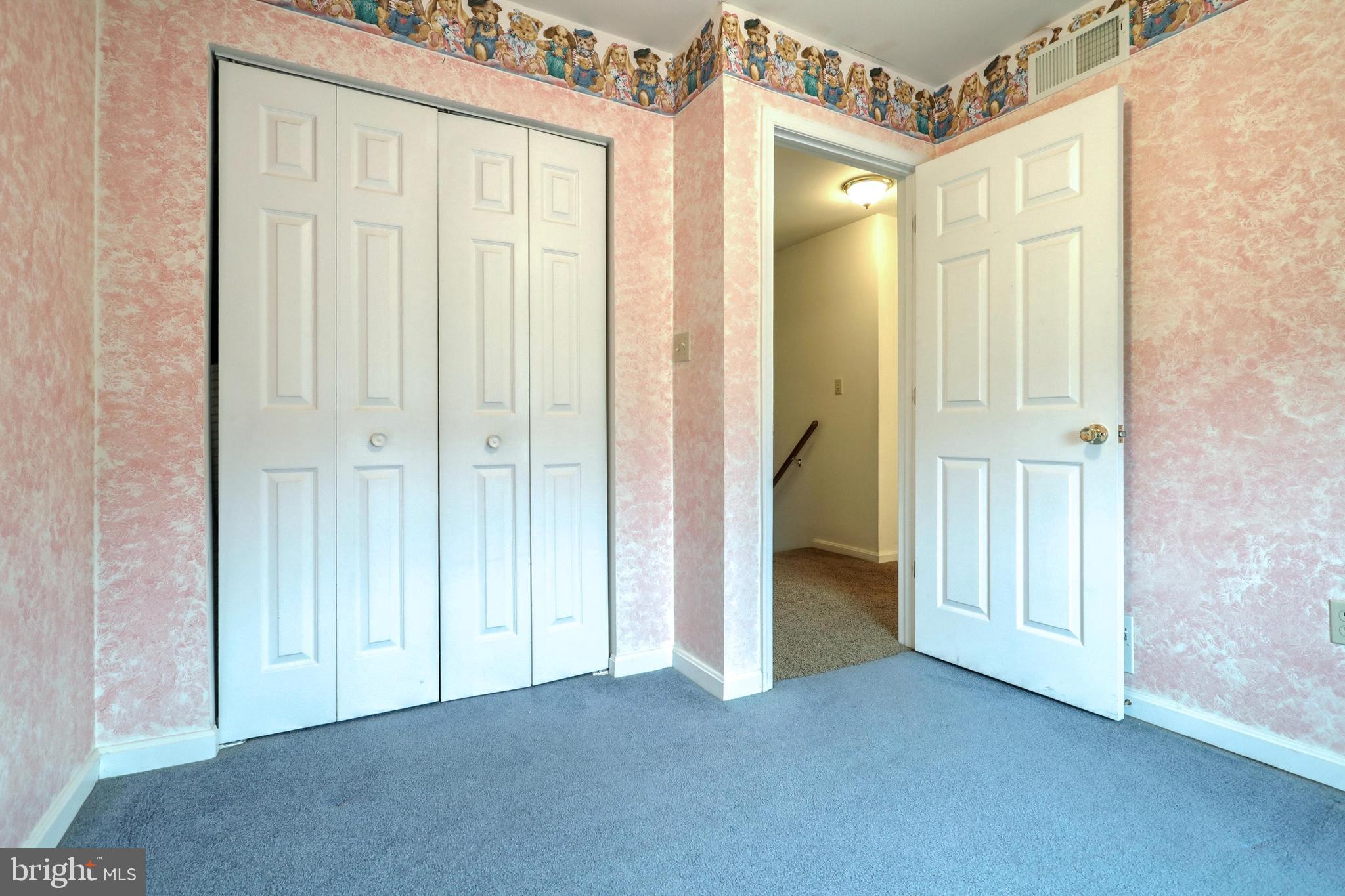 2948 Robin Road York, PA 17404 - Photo 20 of 29 Gallery Image 20