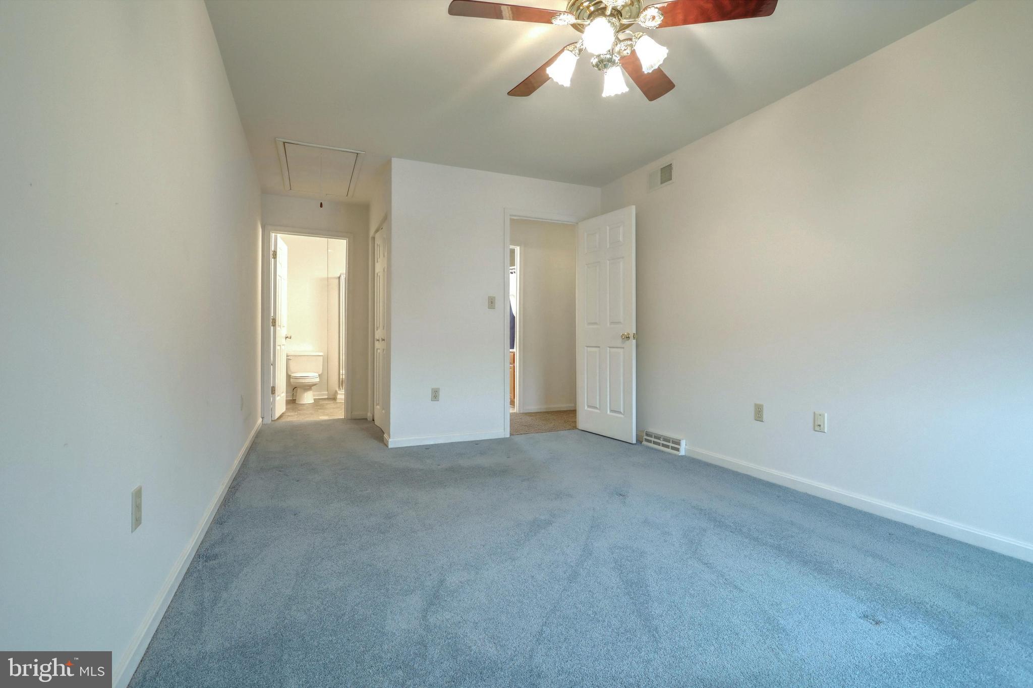 2948 Robin Road York, PA 17404 - Photo 24 of 29 Gallery Image 24