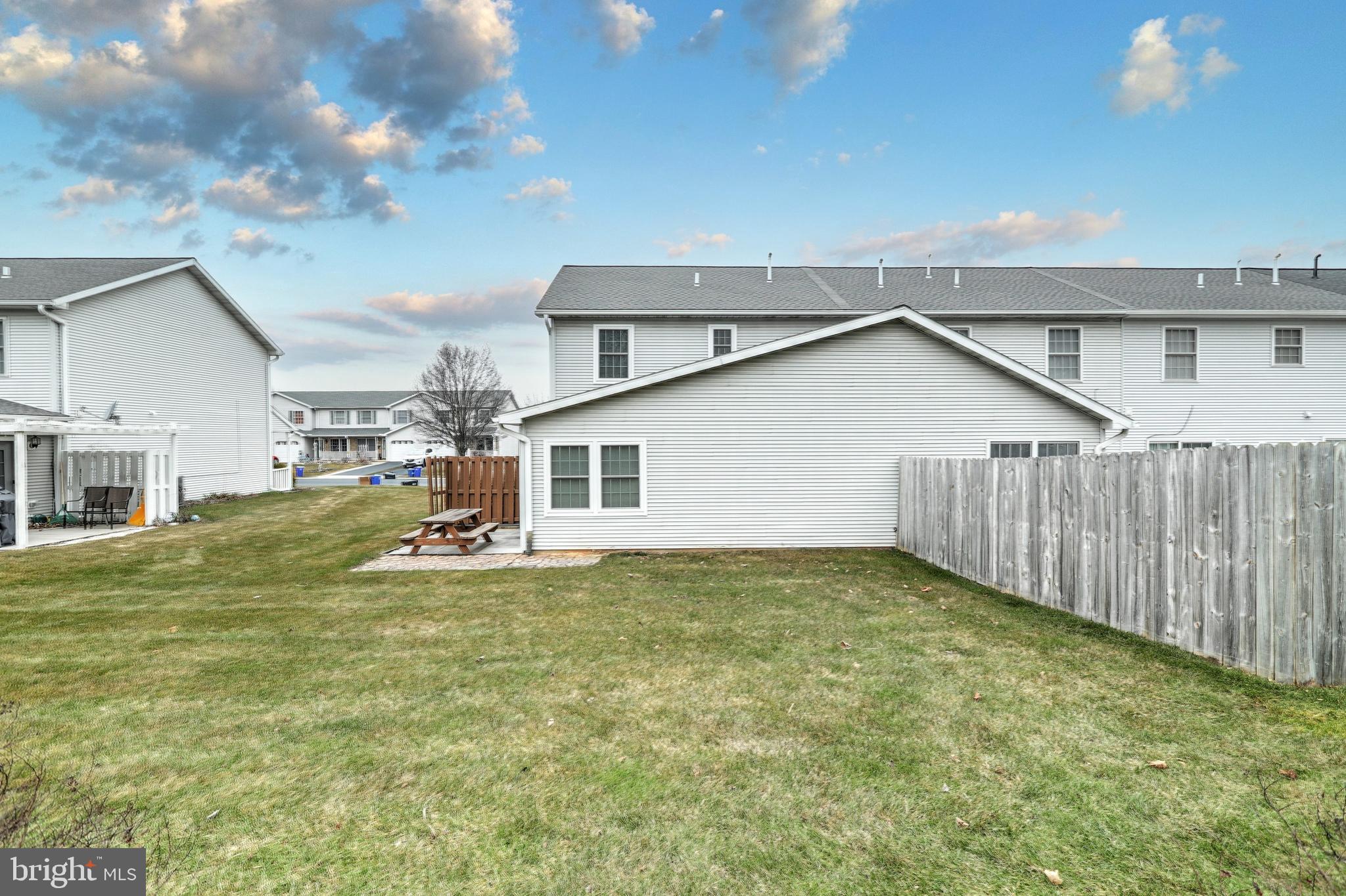 2948 Robin Road York, PA 17404 - Photo 27 of 29 Gallery Image 27